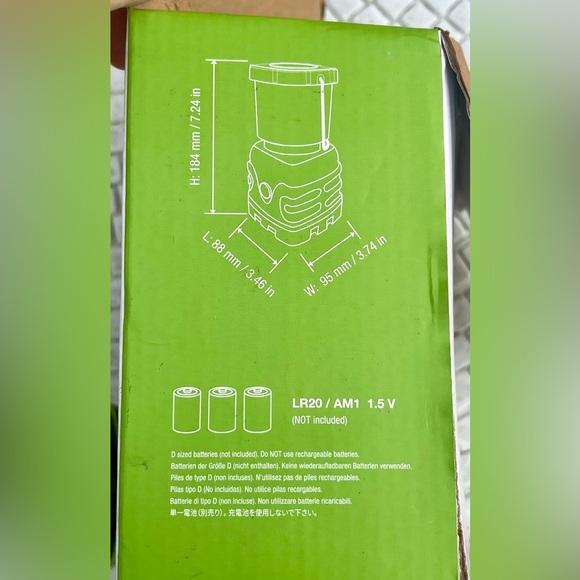 2 CAMPING LANTERNS. USED ONCE!  PERFECT CONDITION! - Picture 6 of 10